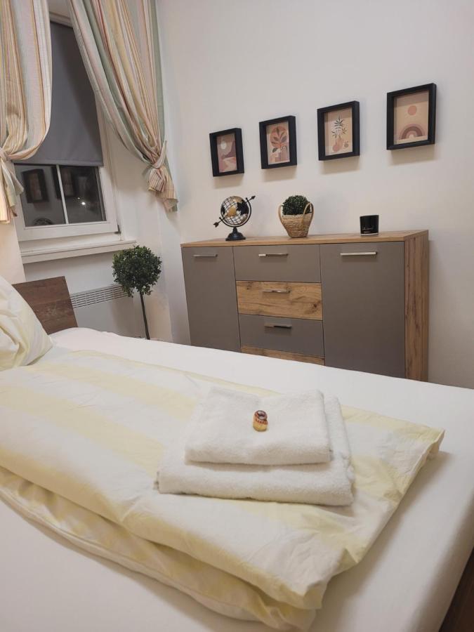 Bullsliving Seeapartment 1 Am Corso Velden am Woerthersee Ngoại thất bức ảnh